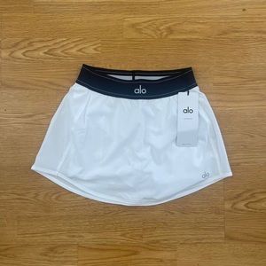 white alo yoga tennis skirt